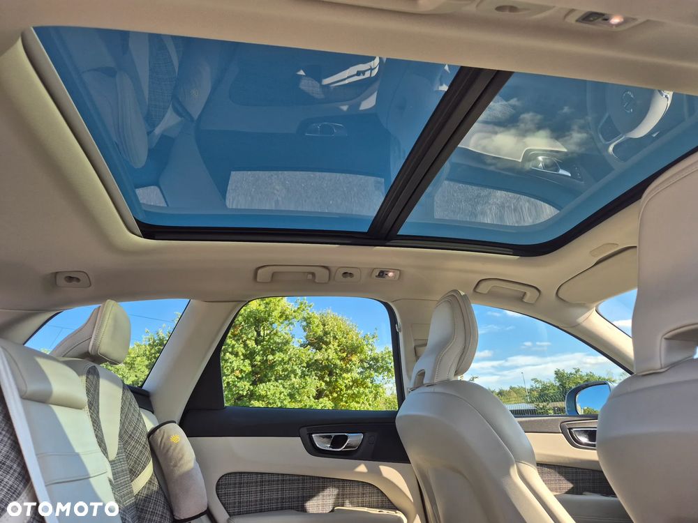 Volvo XC 60 - 23
