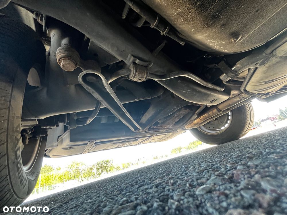 BMW Seria 7 - 24