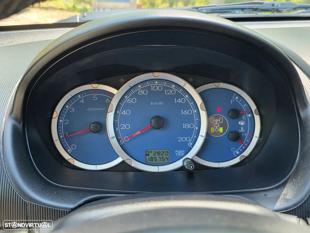 Mitsubishi L200 2.5 DI-D CD Invite AC+ABS - 14