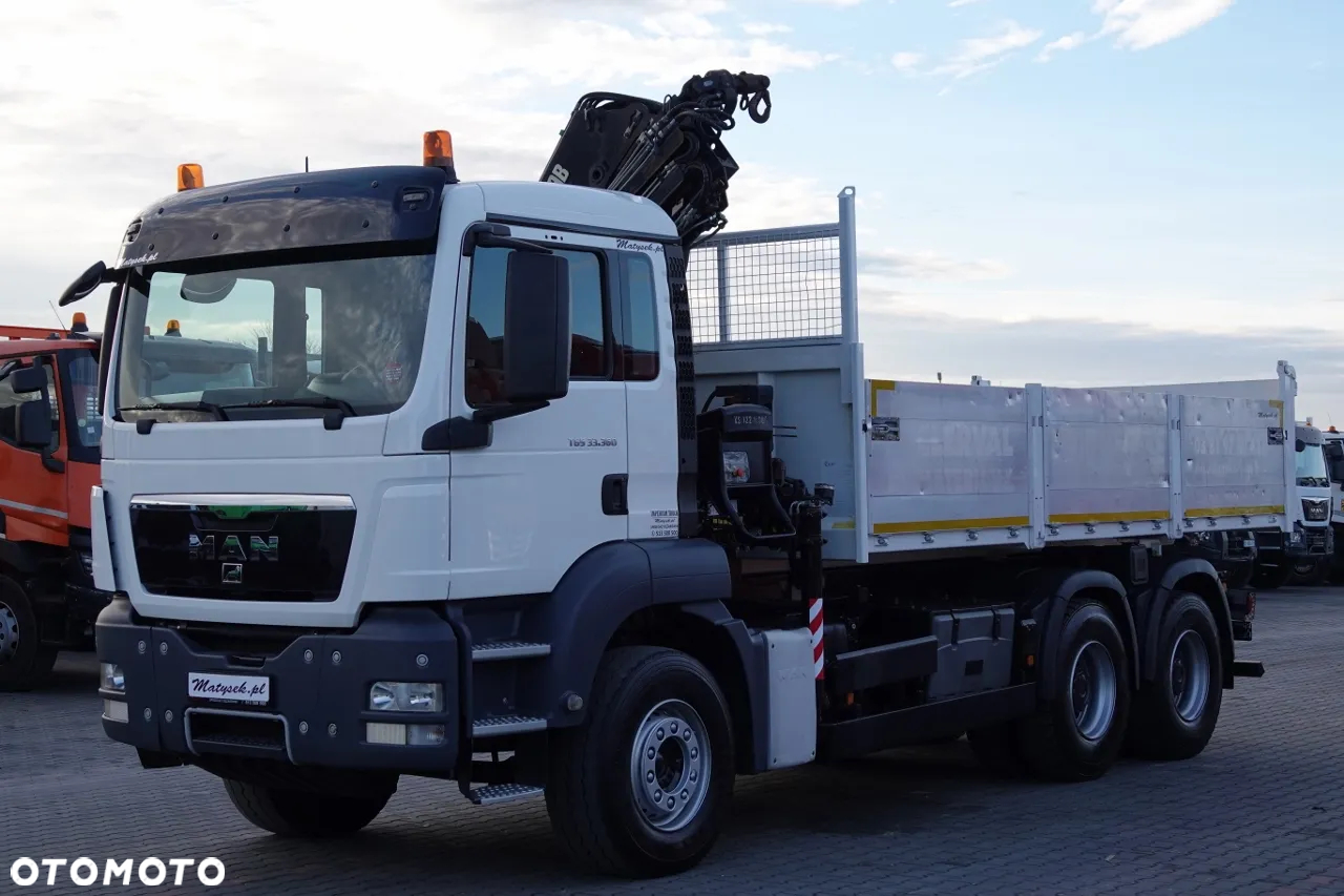 MAN TGS 33.360 / 6x4 / WYWROTKA TYLNOZSYPOWA 5,8 M + HDS HIAB XS 122 / STEROWANIE RADIOWE / HDS ZA KABINĄ / EURO 5 / MANUAL - 5