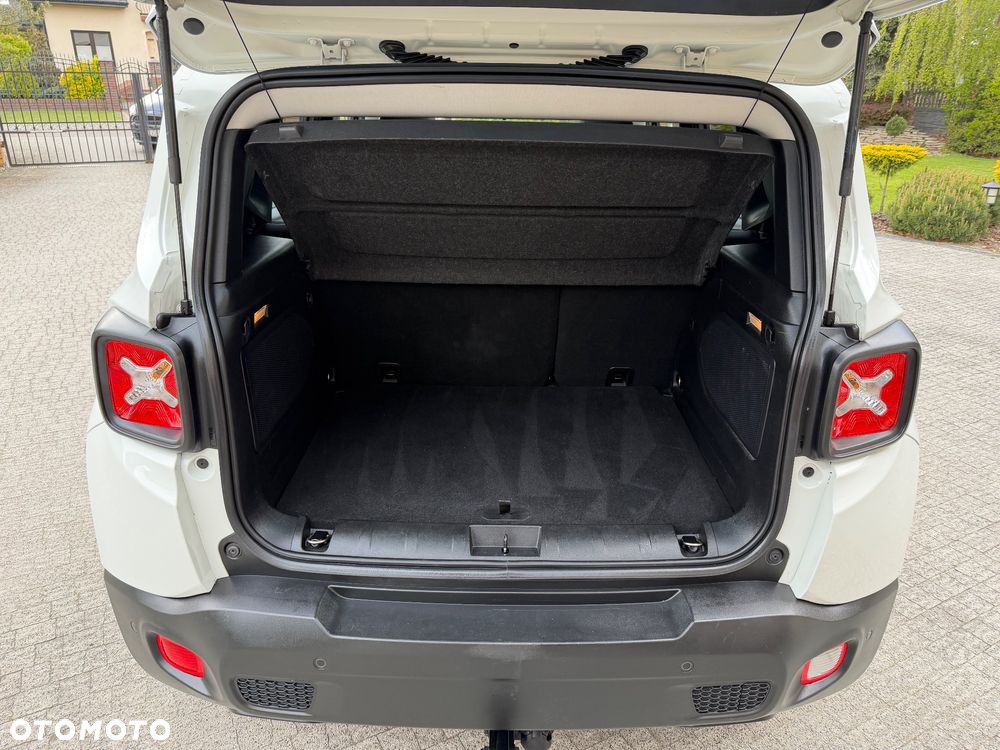 Jeep Renegade 1.4 MultiAir DSG Limited - 34