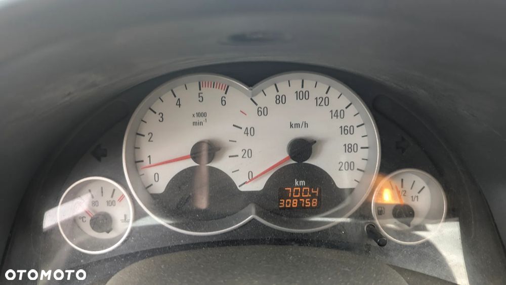 Opel Corsa 1.7 CDTI Edition - 10