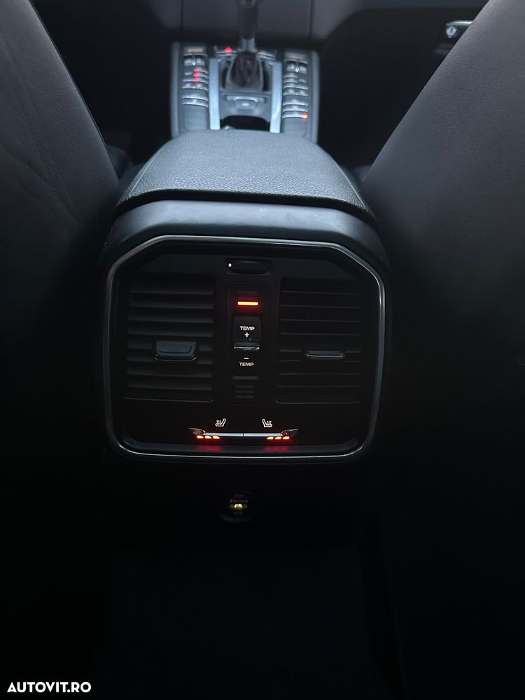 Porsche Macan PDK - 11