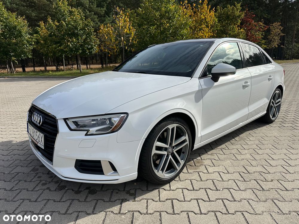 Audi A3 Limousine - 1