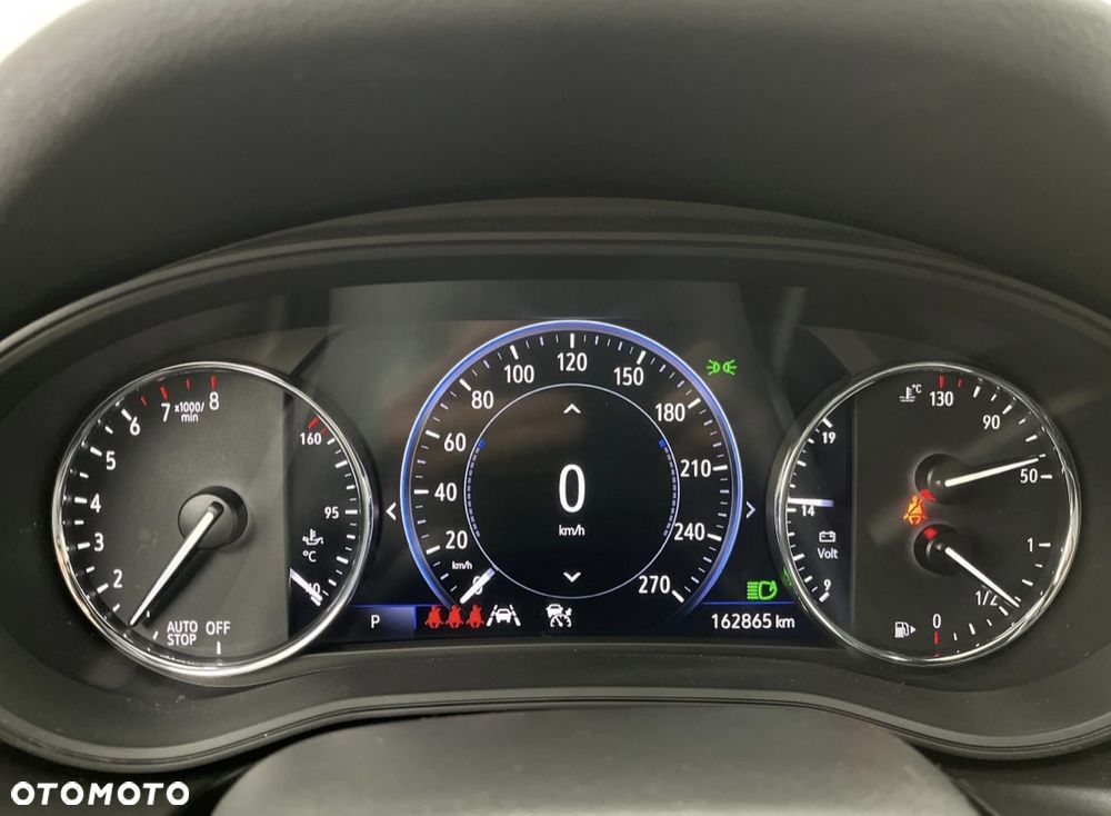 Opel Insignia 2.0 T 4x4 GSi + S&S - 9