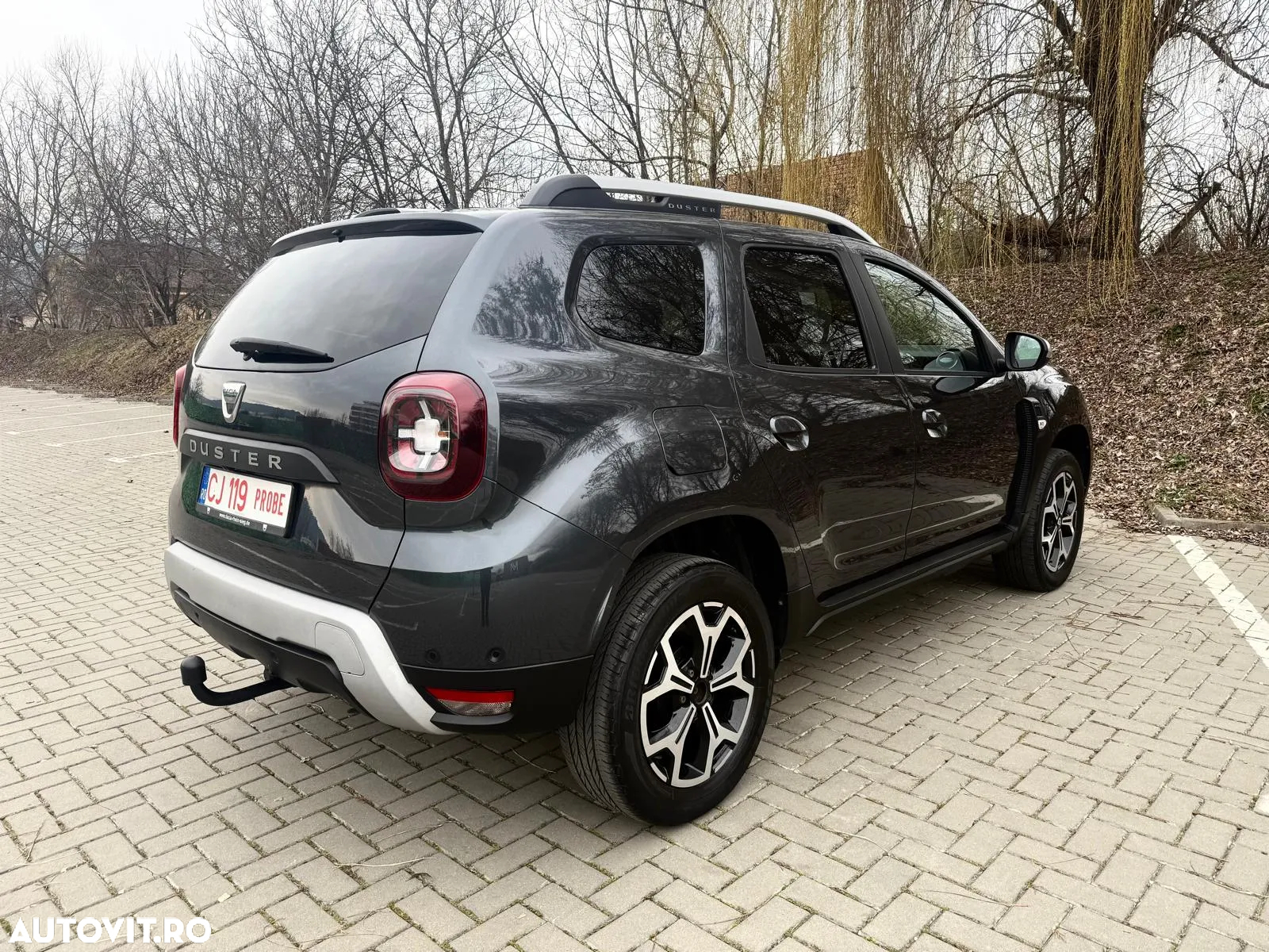 Dacia Duster 1.6 SCe 4WD Prestige jante 17" - 4