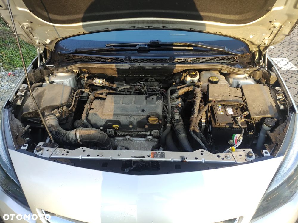 Opel Astra 1.4 T Business S&S EU6 - 9