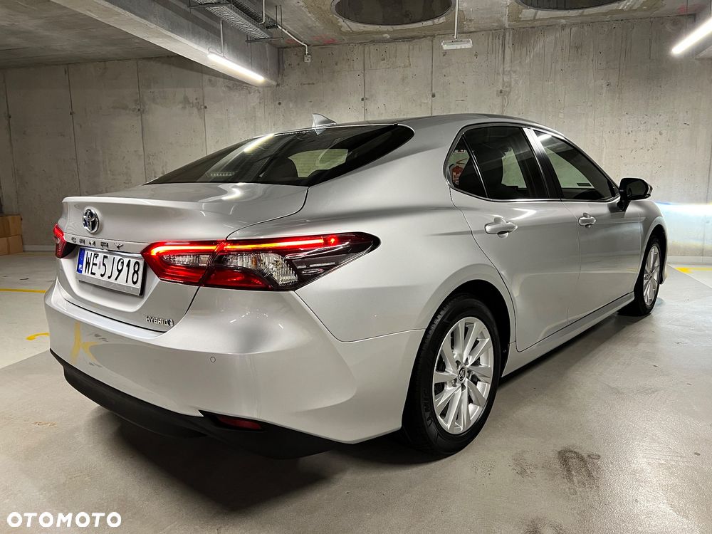 Toyota Camry 2.5 Hybrid Comfort CVT - 5