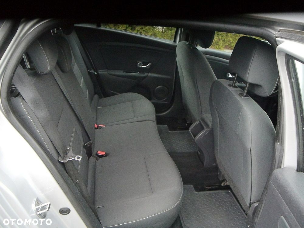 Renault Megane - 30