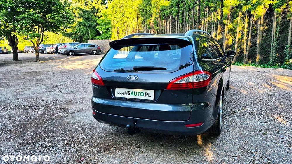 Ford Mondeo 2.0 Ghia X100 / X - 15