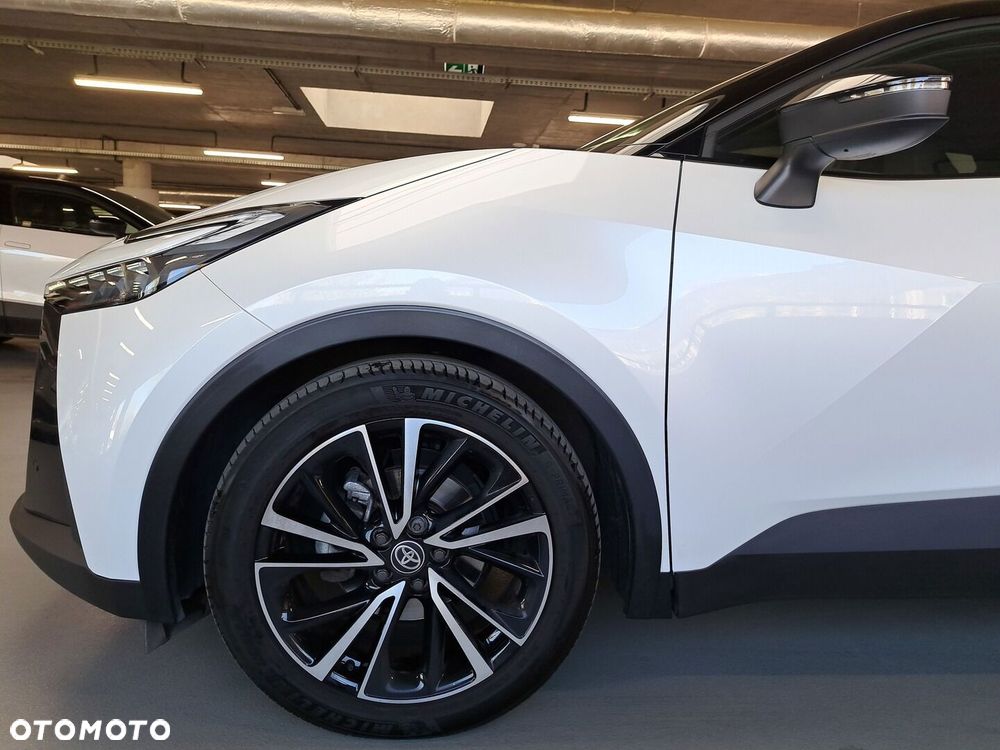 Toyota C-HR 1.8 Hybrid Executive - 38