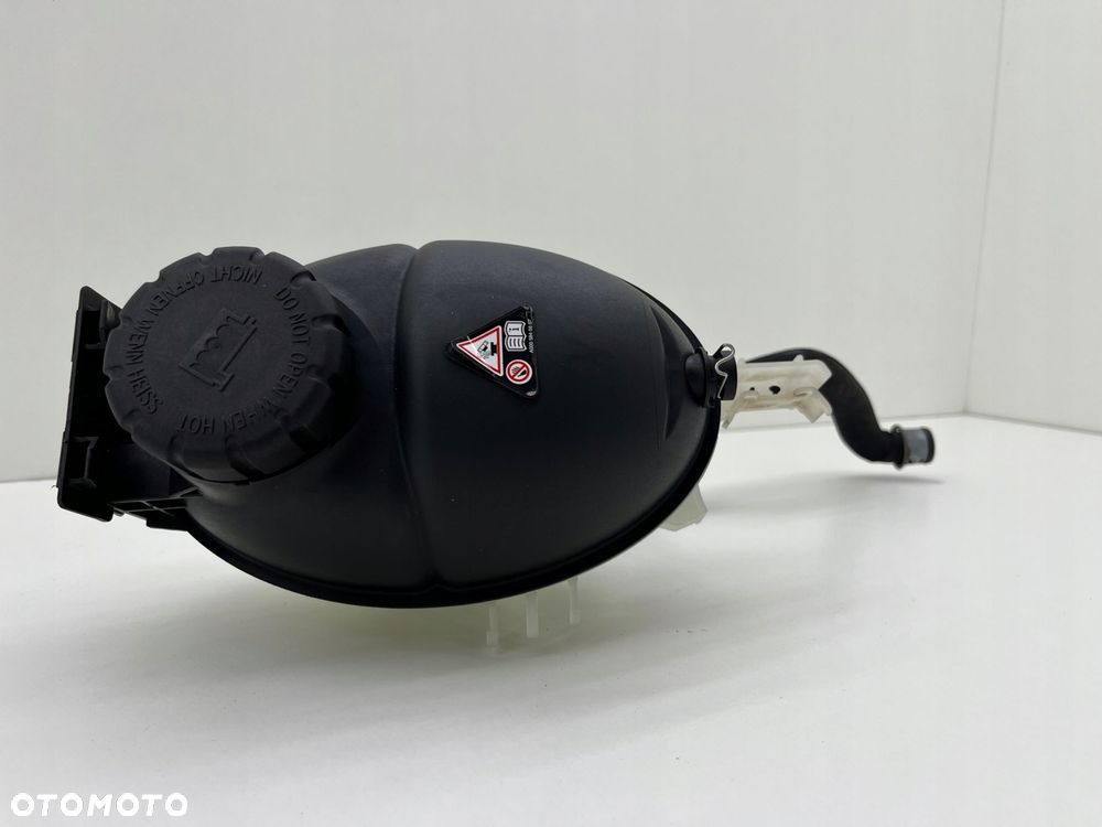 MERCEDES W205 ZBIORNICZEK WYRÓWNAWCZY A2045000549 A2125015782 - 1