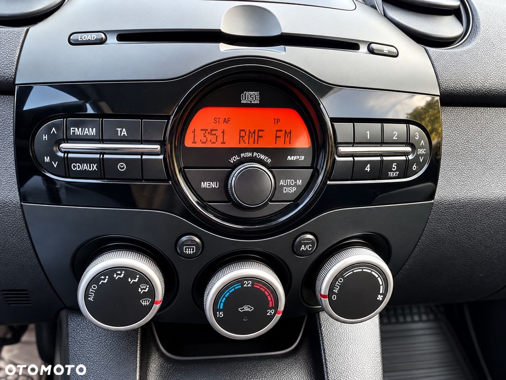 Mazda 2 - 26