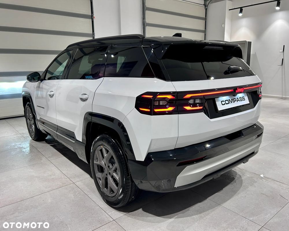 Jeep Compass ver-1-2-t3-mhev-first-edition-fwd-dct - 10
