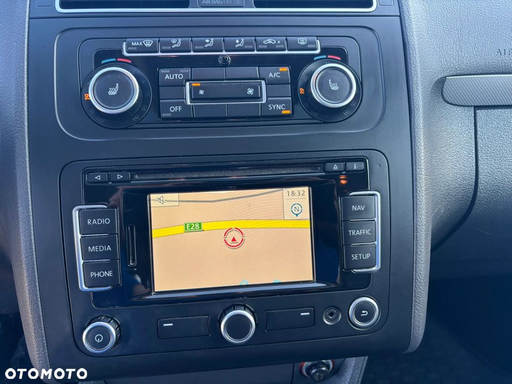 Volkswagen Touran 1.6 TDI DPF BlueMotion Technology MATCH - 15