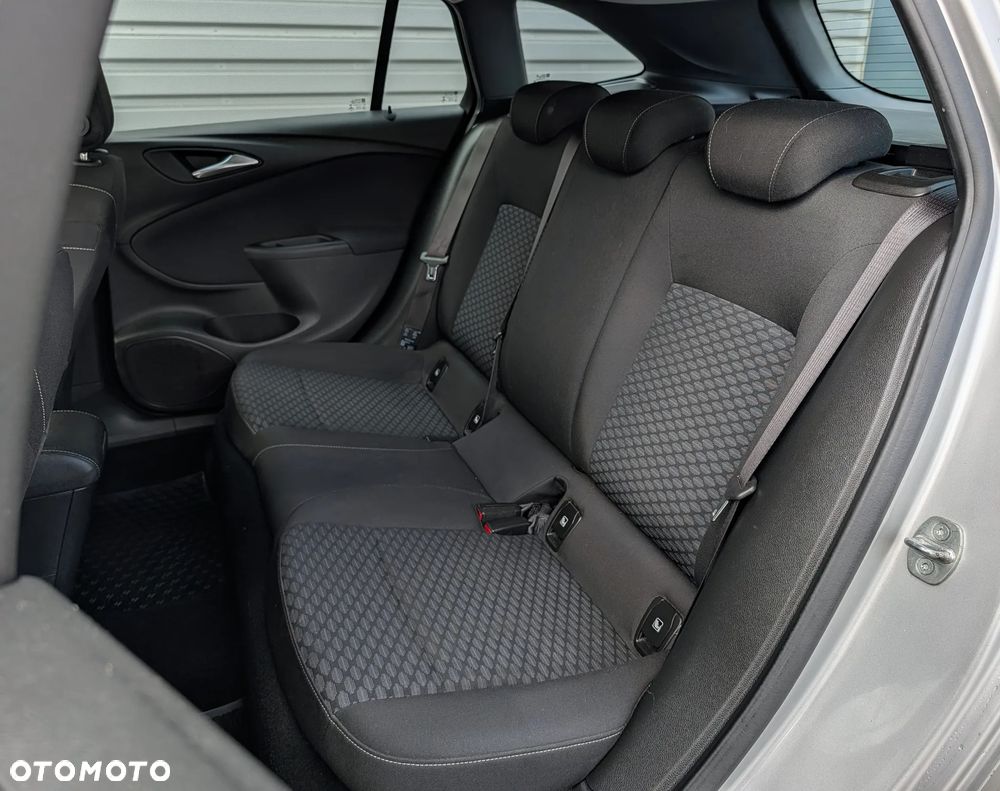 Opel Astra 1.5 CDTI Edition - 23