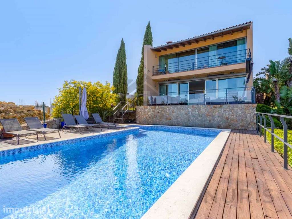 Moradia T4 com Piscina para Venda em Algoz - Algarve - Grande imagem: 2/58