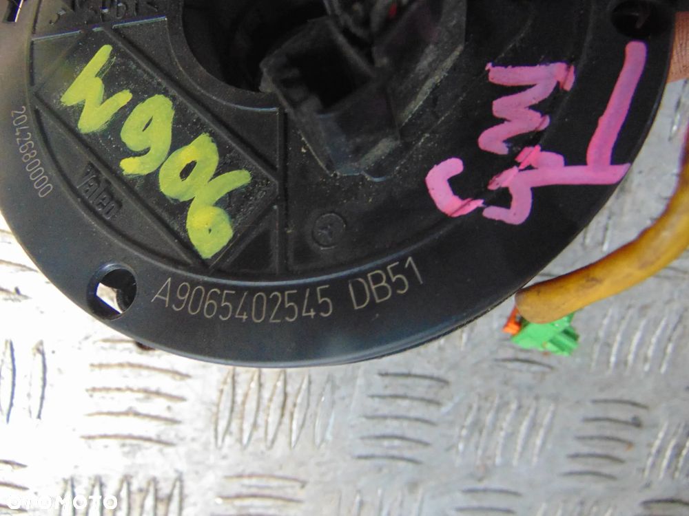 Taśma pod kierownice mercedes w906 A9065402545 - 2