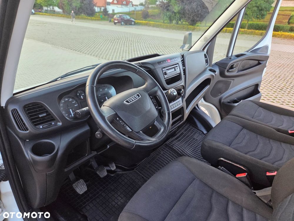 Iveco Daily 35s140 / skrzynia długa 5 m / Zadbane / JAK NOWY ! - 29