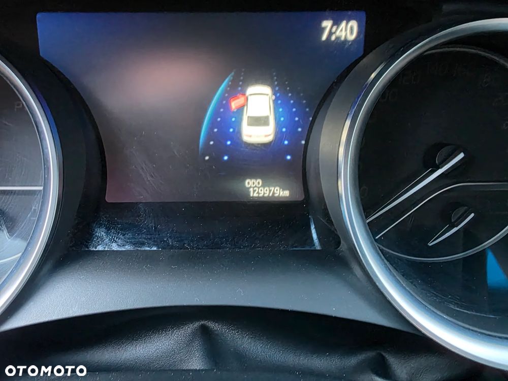 Toyota Camry - 19
