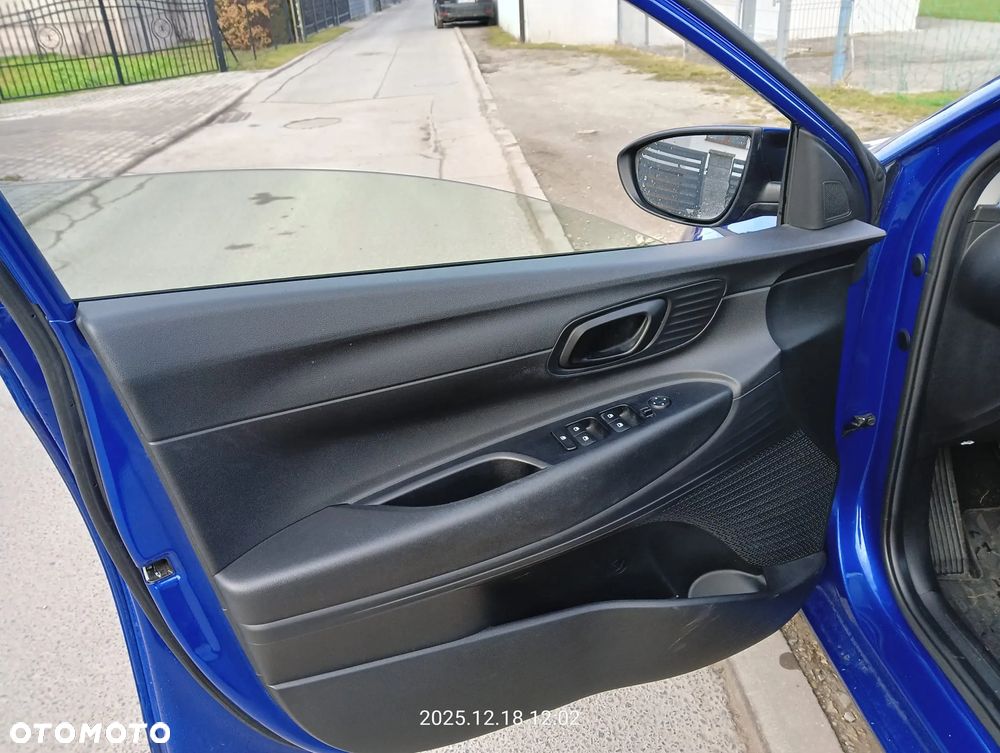 Hyundai i20 1.2 Modern - 10