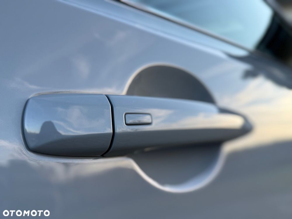 Nissan Qashqai 1.3 DIG-T MHEV Xtronic Tekna - 32