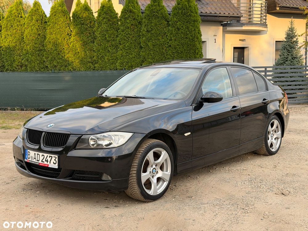 BMW Seria 3 320i - 1