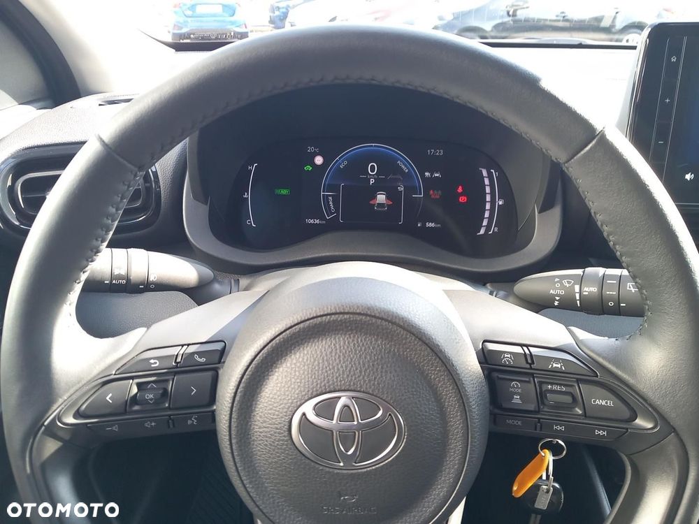 Toyota Yaris Hybrid 1.5 Style - 14