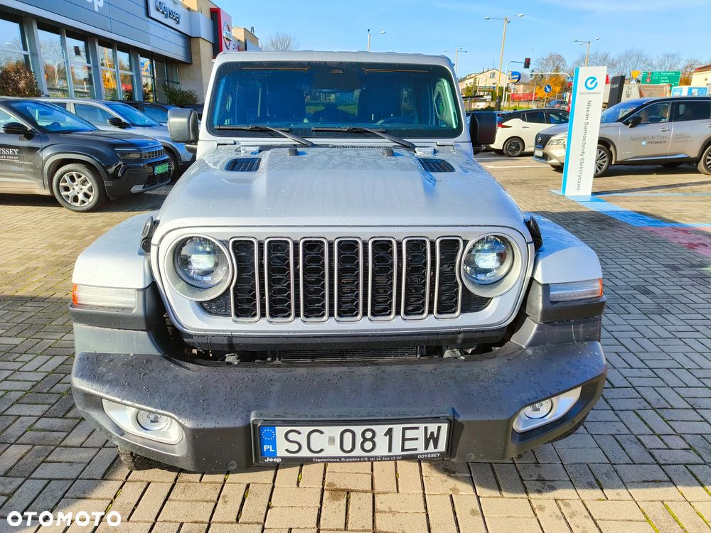 Jeep Wrangler Unlimited GME 2.0 Turbo Sahara - 3