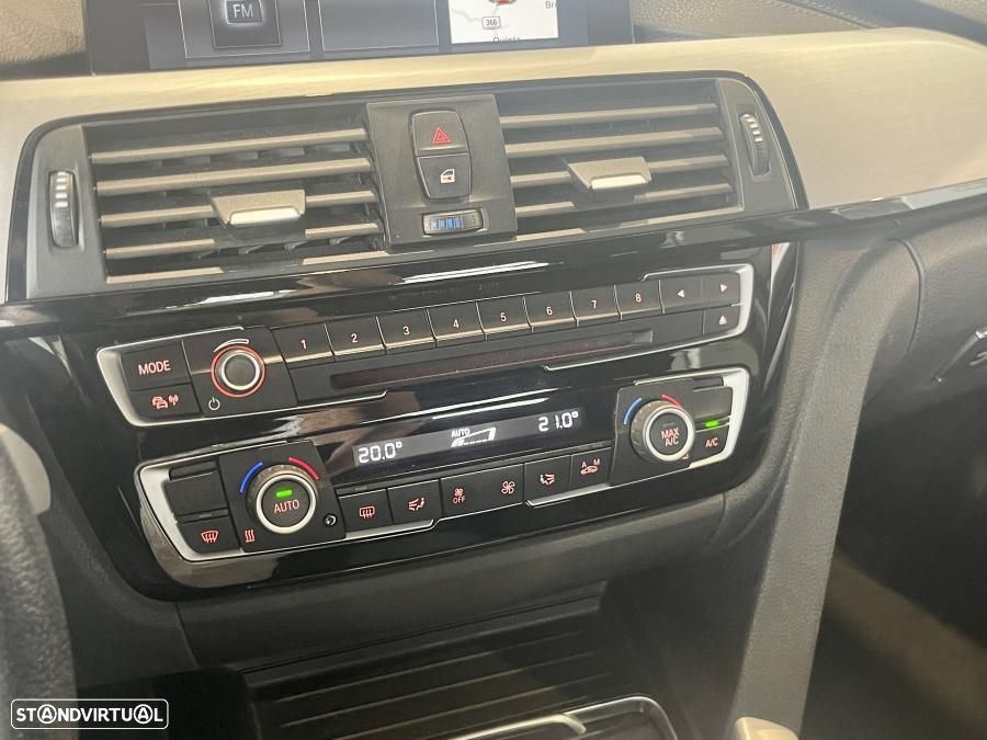 BMW 330 e iPerformance Line Sport - 19