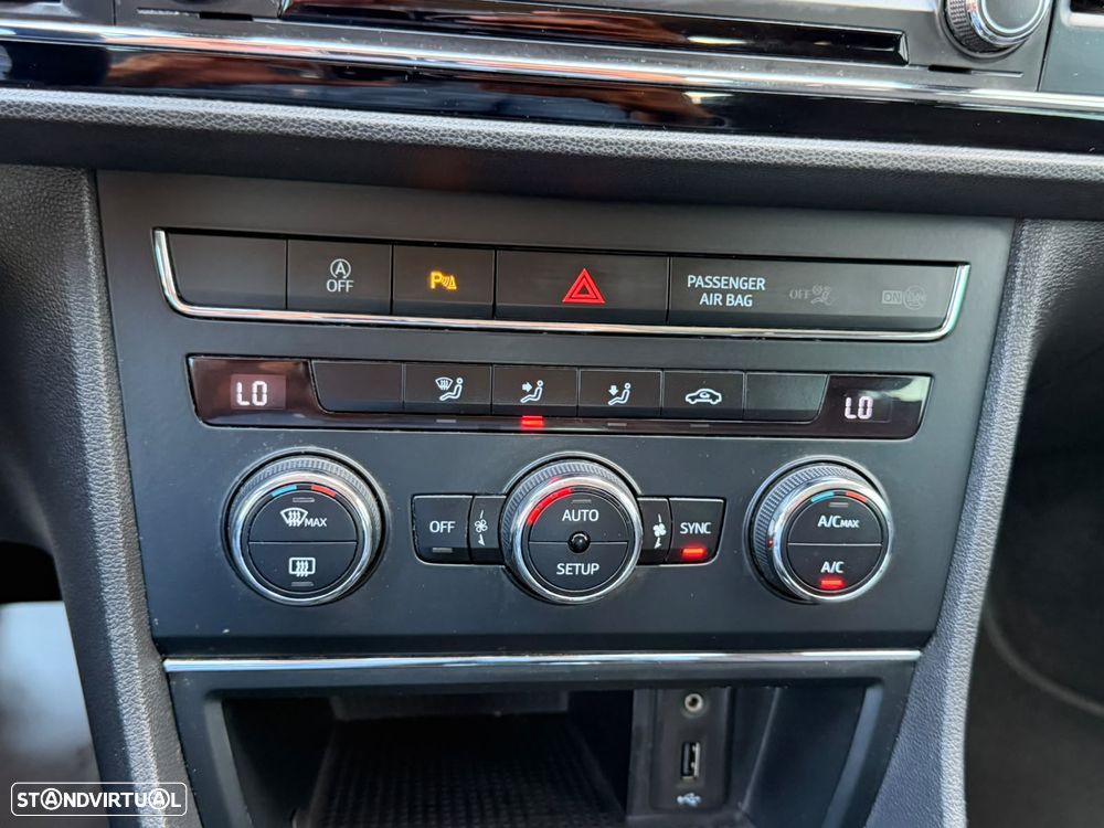 SEAT Leon ST 1.6 TDI Style Ecomotive - 23