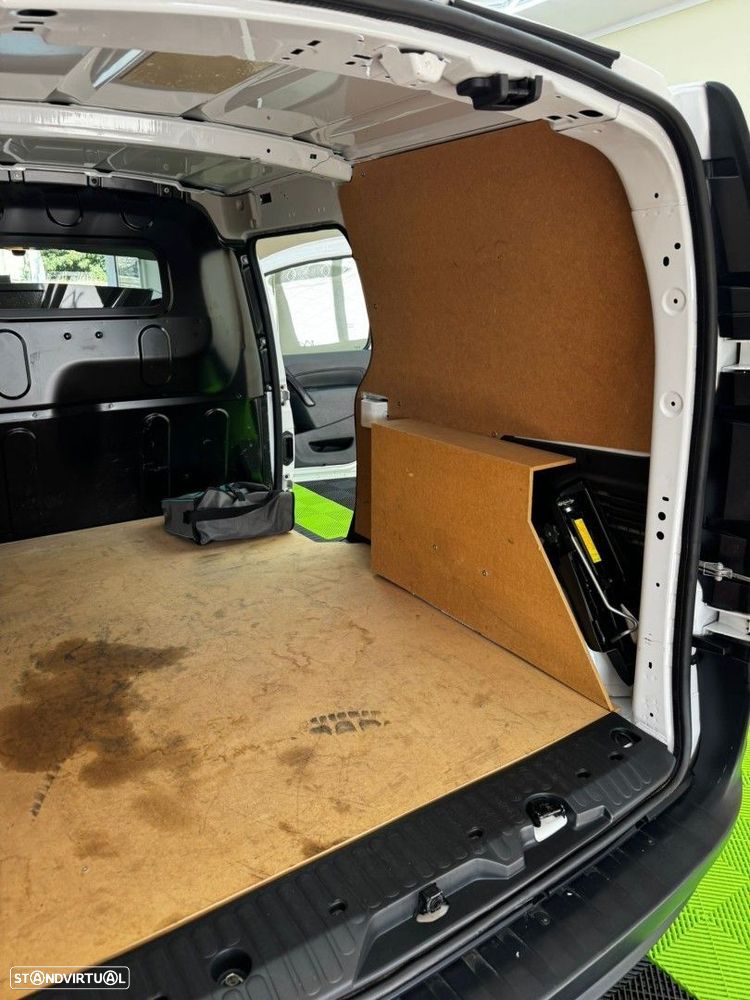 Renault Kangoo Maxi Z.E. 33 - 20