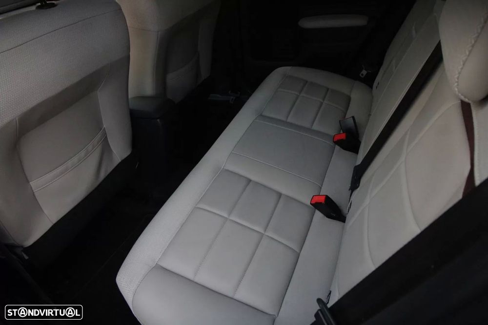 Citroën C4 Cactus 1.2 PureTech Shine EAT6 - 12
