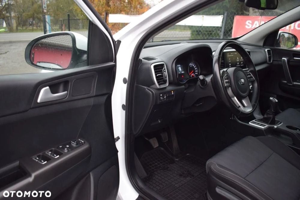 Kia Sportage 1.6 GDI L Business Line Plus 2WD - 9