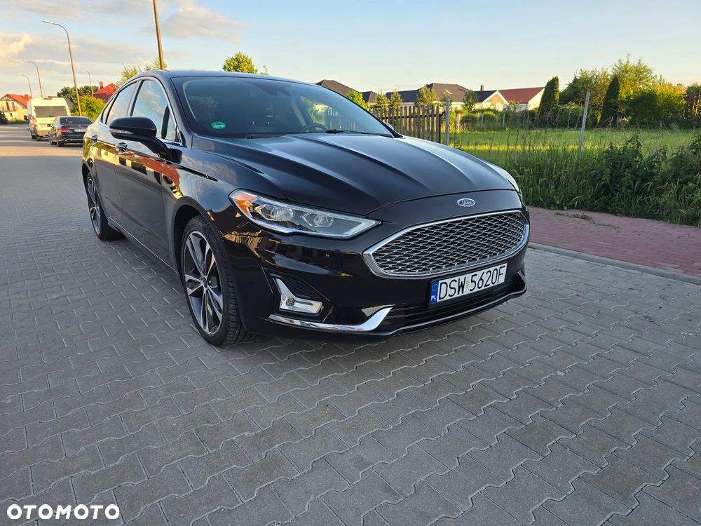 Ford Fusion - 12