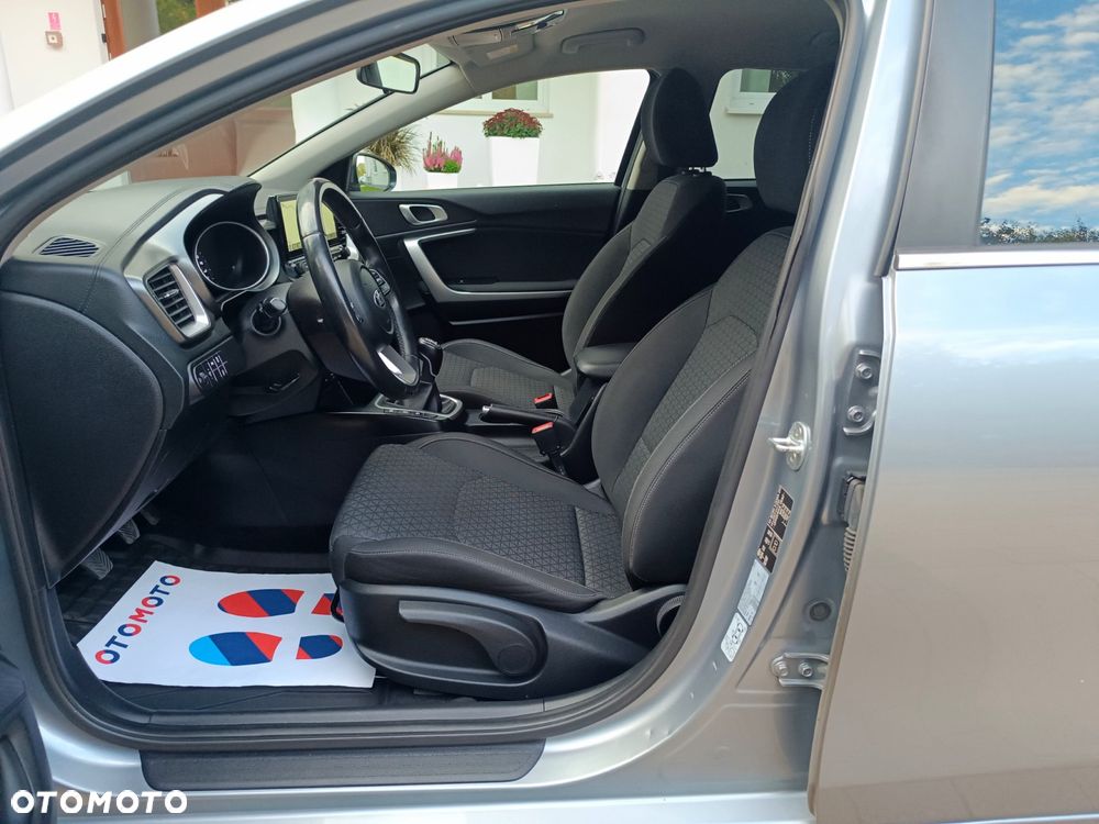 Kia Ceed 1.6 CRDi 136 ISG Spirit - 26