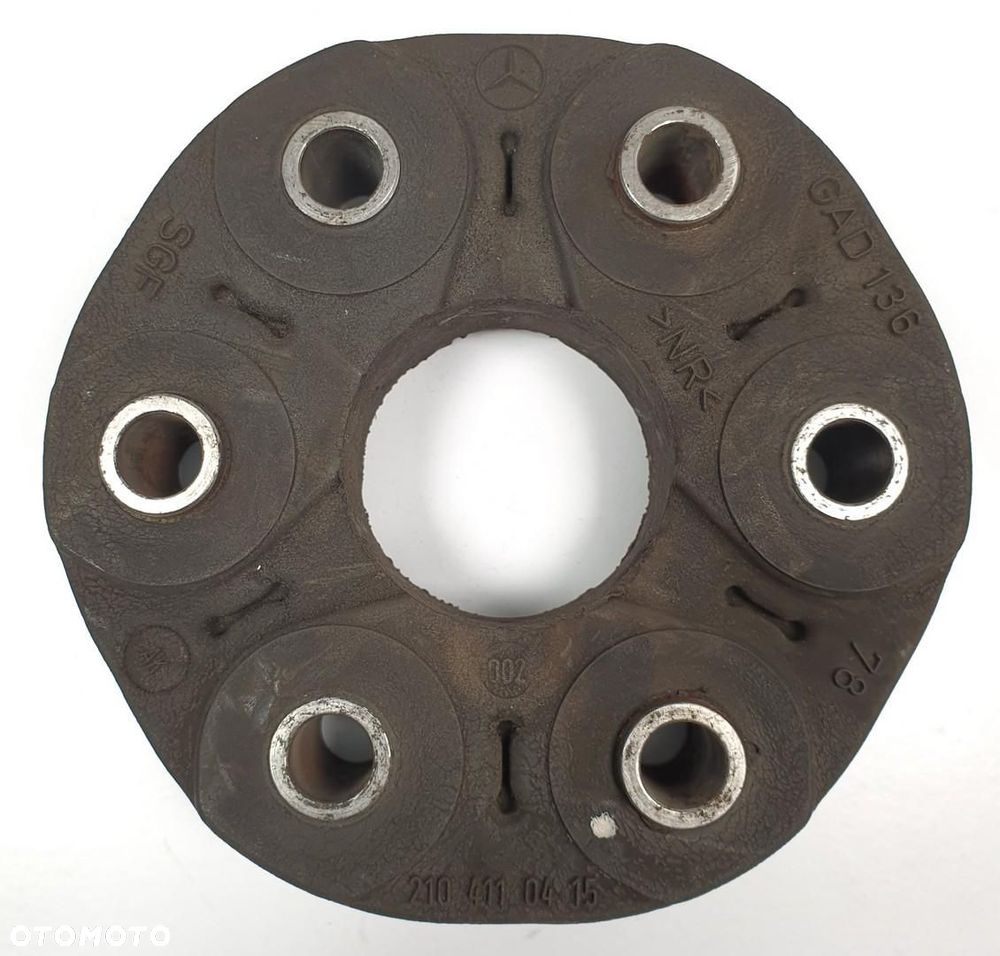 ŁĄCZNIK WAŁU MERCEDES W209 2.6 V6 2104110415 - 1
