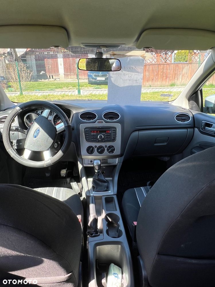 Ford Focus 1.8 TDCi Trend - 10