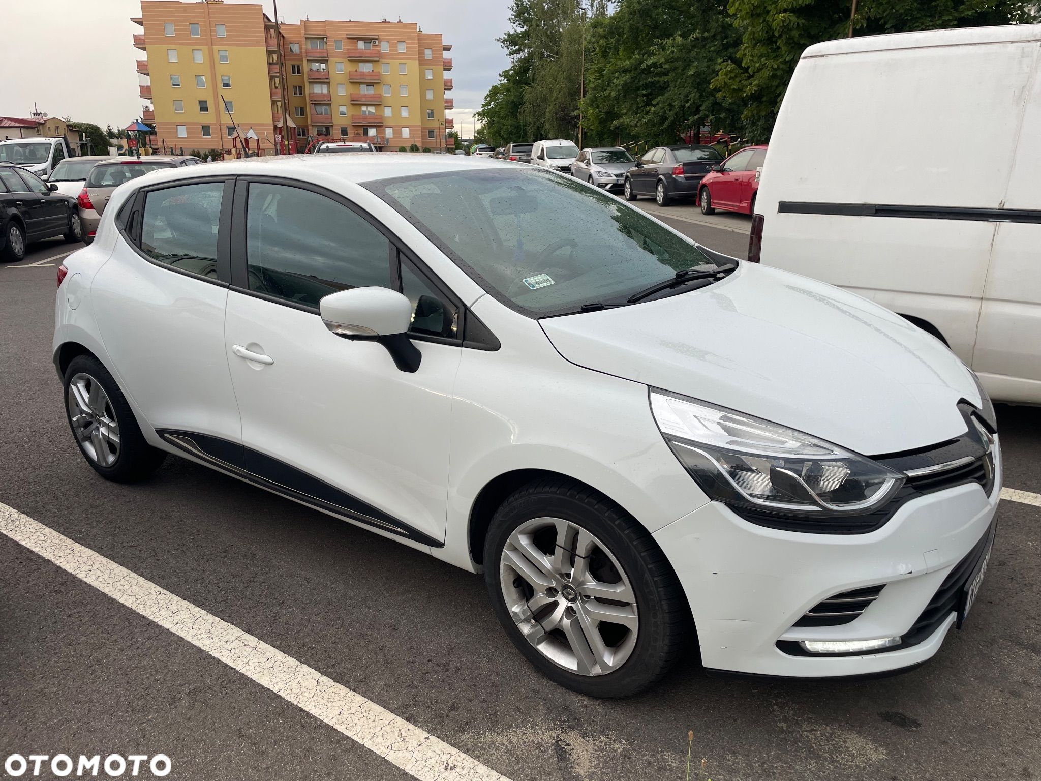 Renault Clio - 1