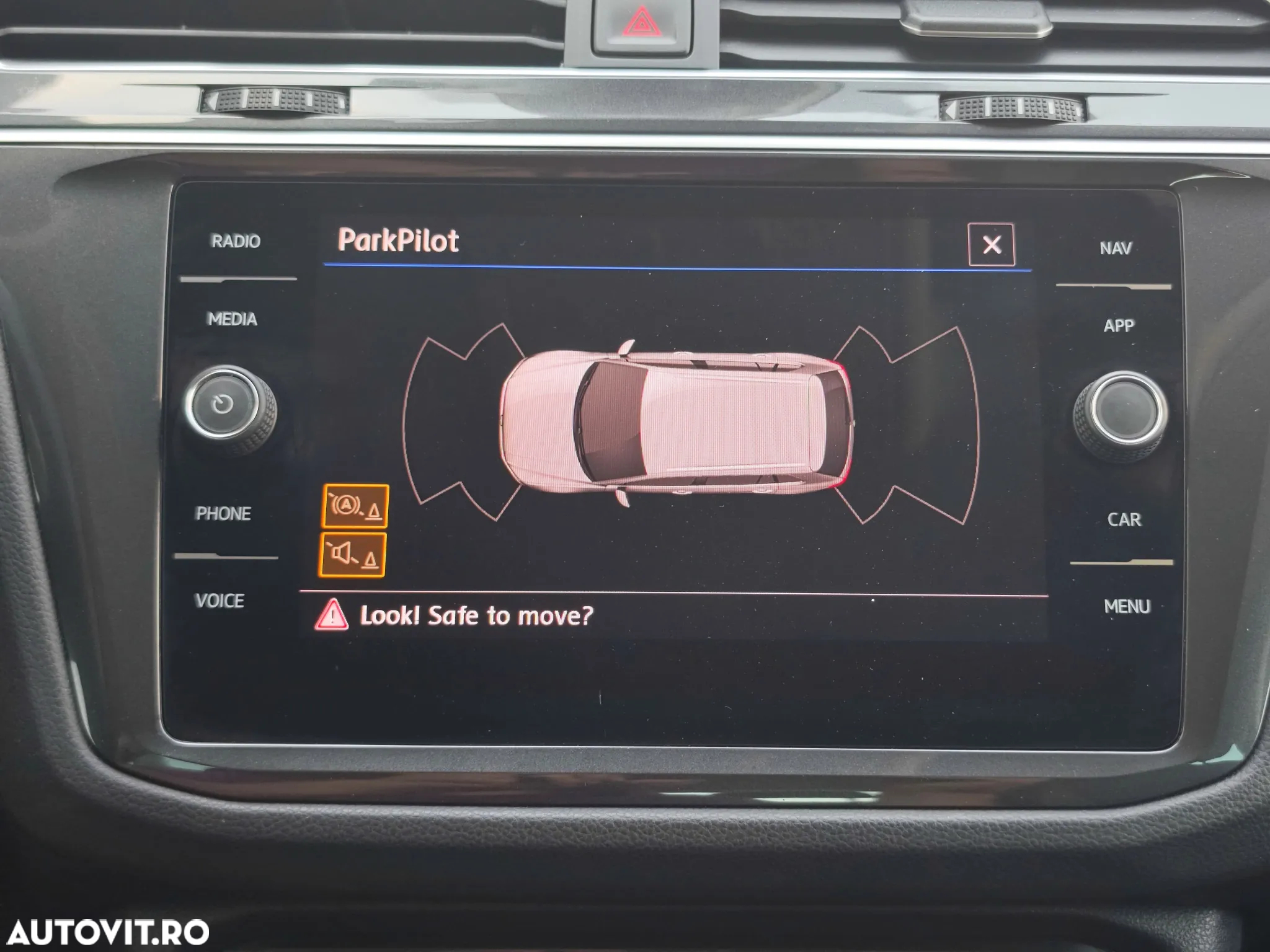 Volkswagen Tiguan 2.0 TDI DSG Base - 29