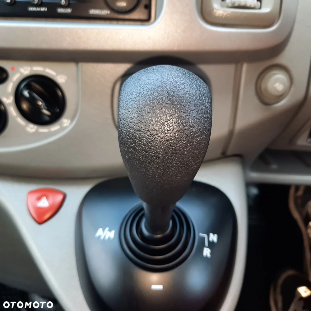 Renault Trafic L1H1 Passenger Lux Quick - 23