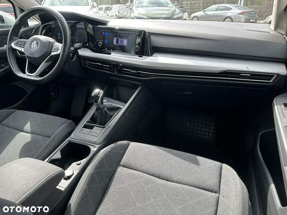 Volkswagen Golf - 21