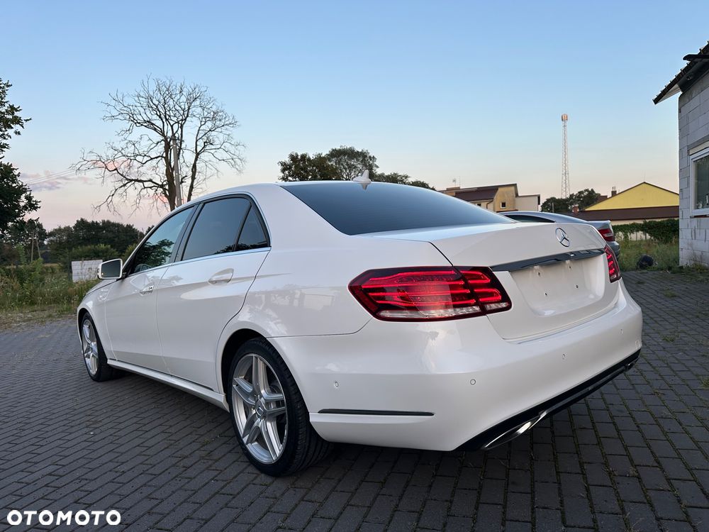 Mercedes-Benz Klasa E 220 CDI BlueEff Avantgarde - 26