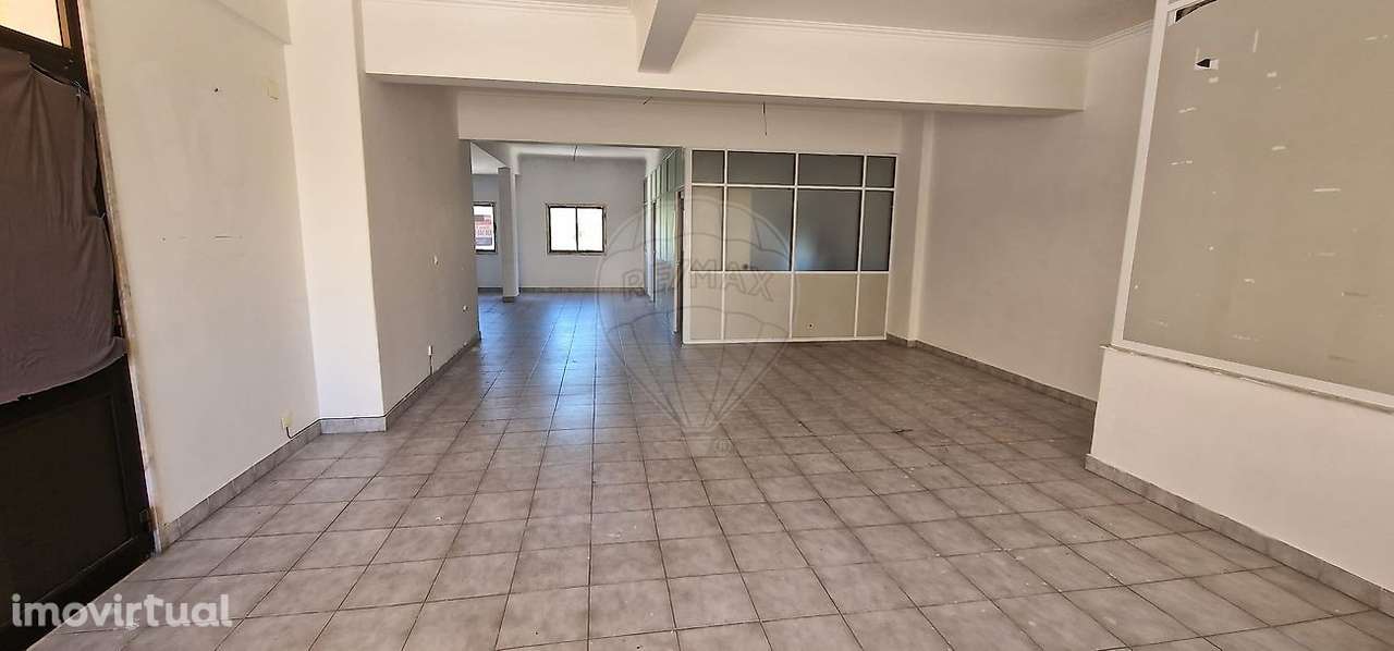 Outros - Comercial  para arrendamento - Grande imagem: 2/14