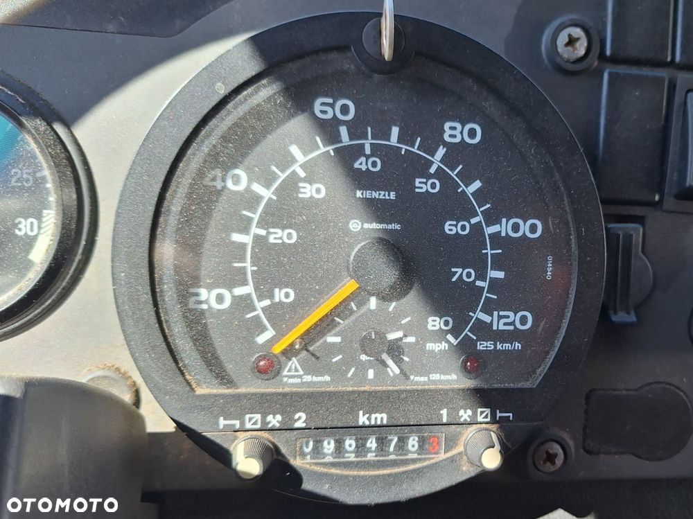 JAC Unimog U 1650 4X4 + Příslušenství - 22
