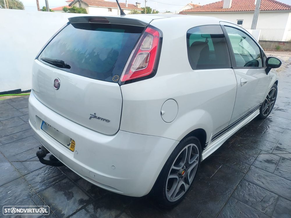 Fiat Grande Punto 1.3 M-Jet Sport - 4