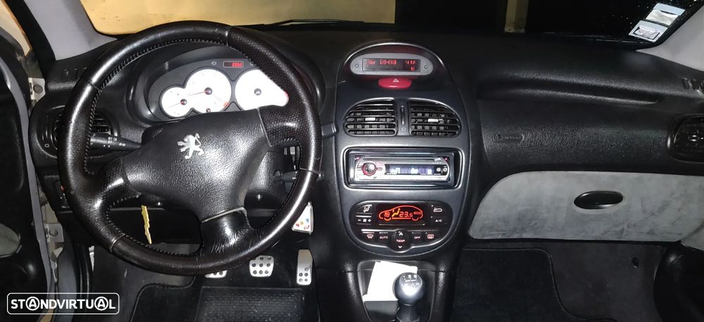 Peugeot 206 1.6 GTi - 8