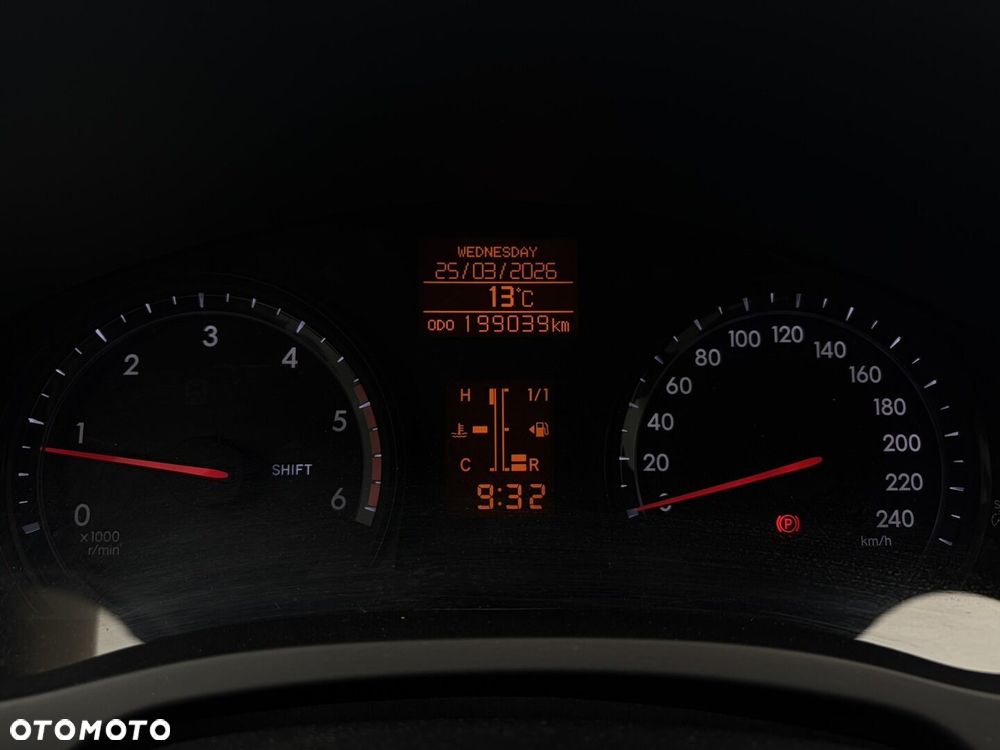 Toyota Avensis 2.0 D-4D Premium - 28