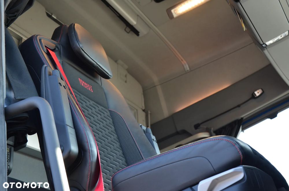 Renault T 480 HIGH NEW 2023r. KLIMA P. FULL LED ACC PÓŁSKÓRY NAVI WAGA DE 1604 - 13