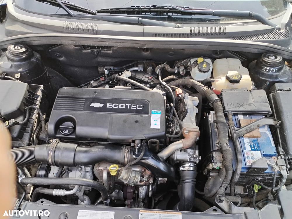 Chevrolet Cruze 1.7 DOHC LT+ - 12